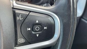 Volvo XC60 2.0 D4 Momentum 5dr AWD Geartronic