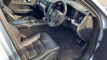 Volvo XC60 2.0 D4 Momentum 5dr AWD Geartronic