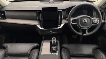 Volvo XC90 2.0 B5P Ultra Dark 5dr AWD Geartronic