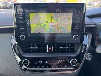 Toyota Corolla 2.0 VVT-i Hybrid Excel 5dr CVT