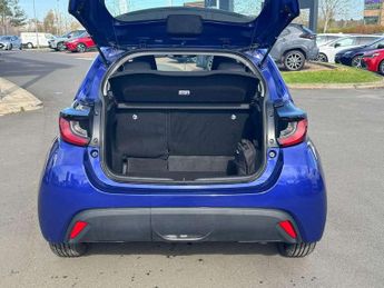 Toyota Yaris 1.5 Hybrid Icon 5dr CVT