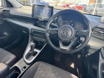 Toyota Yaris 1.5 Hybrid Icon 5dr CVT