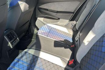 Volkswagen Golf R 2.0 TSI 320 R 4Motion 5dr DSG