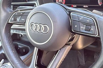 Audi A4 Avant 35 TDI Technik 5dr S Tronic