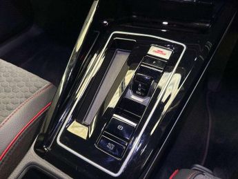 Volkswagen Golf GTI 2.0 TSI 300 GTI Clubsport 5dr DSG