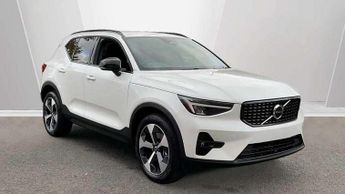 Volvo XC40 2.0 B3P Plus Dark 5dr Auto
