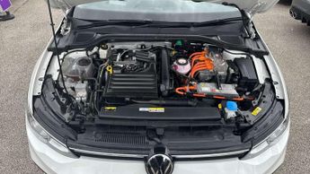 Volkswagen Golf 1.4 TSI eHybrid Style 5dr DSG