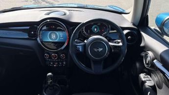 MINI Hatchback 1.5 Cooper Classic 3dr Auto