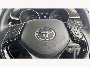 Toyota C-HR 2.0 Hybrid Excel 5dr CVT