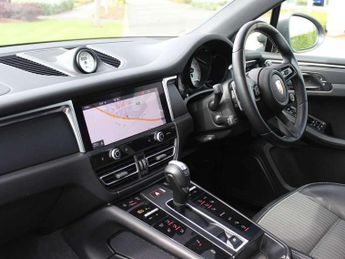 Porsche Macan T 5dr PDK