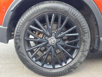 Toyota C-HR 2.0 Hybrid Orange Edition 5dr CVT