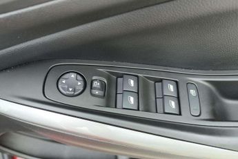 Vauxhall Grandland 1.2 Turbo Ultimate 5dr Auto