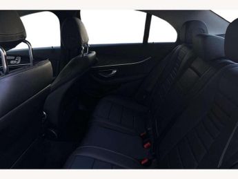 Mercedes-Benz E-Class E220d AMG Line Edition Premium 4dr 9G-Tronic