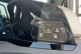 Volkswagen Golf 1.5 eTSI 150 R-Line 5dr DSG
