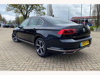 Volkswagen Passat GTE 1.4 TSI PHEV GTE Advance 4dr DSG