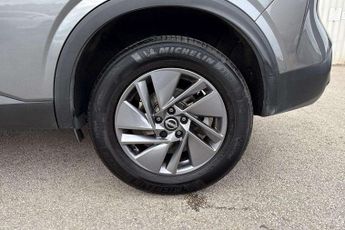 Nissan Qashqai 1.3 DiG-T MH 158 Acenta Premium 5dr Xtronic