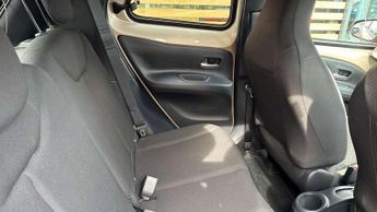 Toyota Aygo X 1.0 VVT-i Edge 5dr Auto