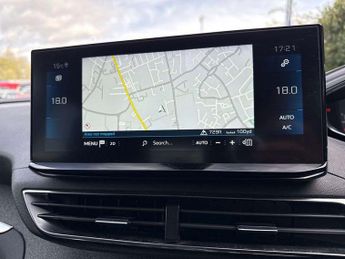 Peugeot 3008 1.5 BlueHDi Allure Premium+ 5dr EAT8