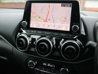 Nissan Juke 1.6 Hybrid Premiere Edition 5dr Auto