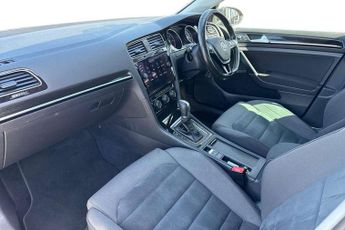 Volkswagen Golf 2.0 TDI GT 5dr DSG