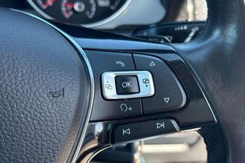 Volkswagen Golf 2.0 TDI GT 5dr DSG