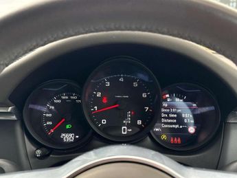 Porsche Macan 5dr PDK