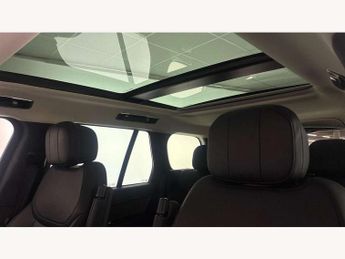 Land Rover Range Rover 3.0 D300 HSE 4dr Auto