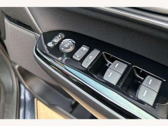 Honda CR-V 2.0 i-MMD Hybrid SE 2WD 5dr eCVT