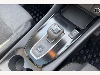 Nissan Qashqai 1.3 DiG-T MH 158 N-Connecta 5dr Xtronic