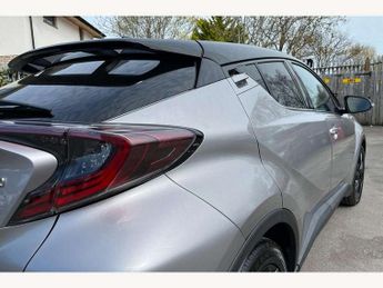 Toyota C-HR 1.8 Hybrid Dynamic 5dr CVT