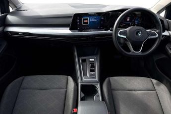 Volkswagen Golf 2.0 TDI Life 5dr DSG