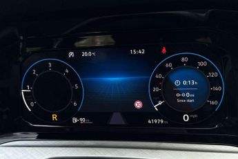 Volkswagen Golf 2.0 TDI Life 5dr DSG