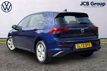 Volkswagen Golf 2.0 TDI Life 5dr DSG