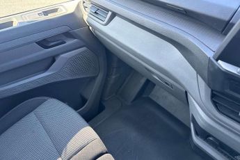 Volkswagen Transporter 2.0 TDI 150 Commerce Pro Van Auto