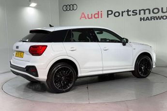 Audi Q2 35 TFSI Black Edition 5dr S Tronic