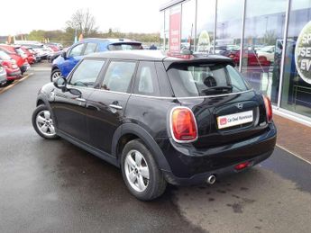 MINI Hatchback 5dr 1.5 Cooper Classic II 5dr Auto