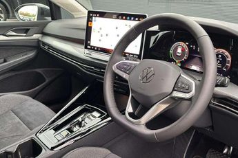 Volkswagen Golf 1.5 TSI 204 Style eHybrid 5dr DSG