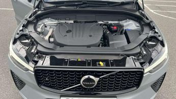 Volvo XC60 2.0 B5P Plus Dark 5dr AWD Geartronic