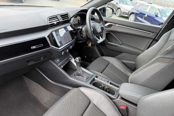 Audi Q3 35 TFSI Black Edition 5dr S Tronic
