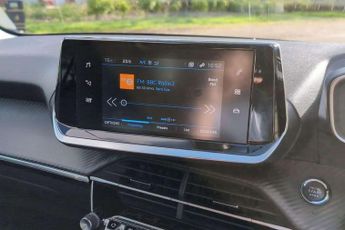 Peugeot 208 1.2 PureTech 130 Allure Premium + 5dr EAT8