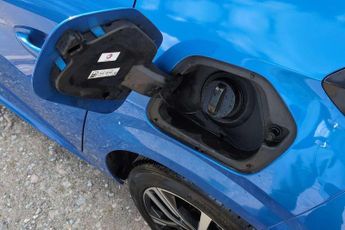 Peugeot 208 1.2 PureTech 130 Allure Premium + 5dr EAT8