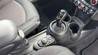 MINI Hatchback 1.5 Cooper Classic 3dr Auto