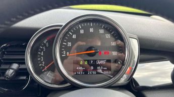 MINI Hatchback 1.5 Cooper Classic 3dr Auto