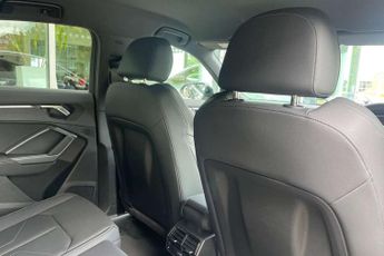 Audi Q3 35 TFSI S Line 5dr S Tronic [Leather]