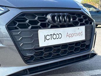 Audi A4 Avant 35 TFSI Black Edition 5dr S Tronic