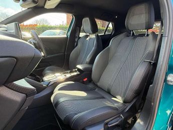 Peugeot 2008 1.2 PureTech 130 GT 5dr EAT8