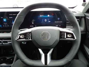 MG HS 1.5 T-GDI Trophy 5dr DCT
