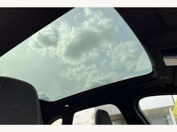 Jaguar F-Pace 2.0 P400e R-Dynamic Black 5dr Auto AWD