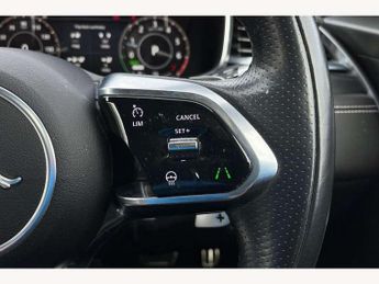 Jaguar F-Pace 2.0 P400e R-Dynamic Black 5dr Auto AWD