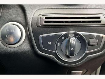 Mercedes-Benz GLC GLC 220d 4Matic Sport 5dr 9G-Tronic